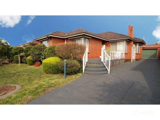 9 Connell St, Glenroy, VIC 3046