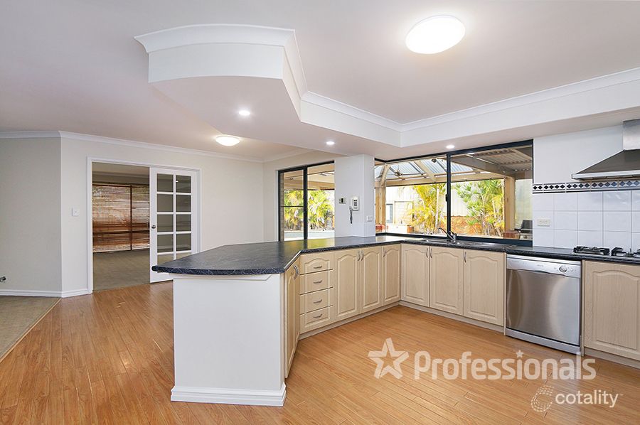 14 The Laxton, Canning Vale, WA 6155