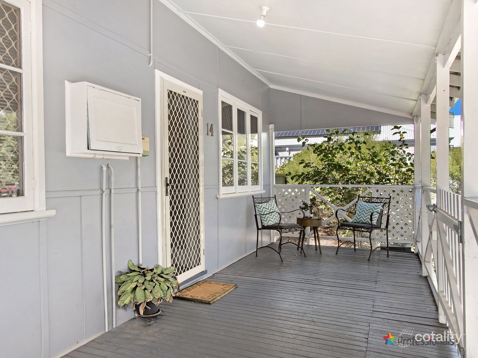 14 Atkinson Rd, Medina, WA 6167