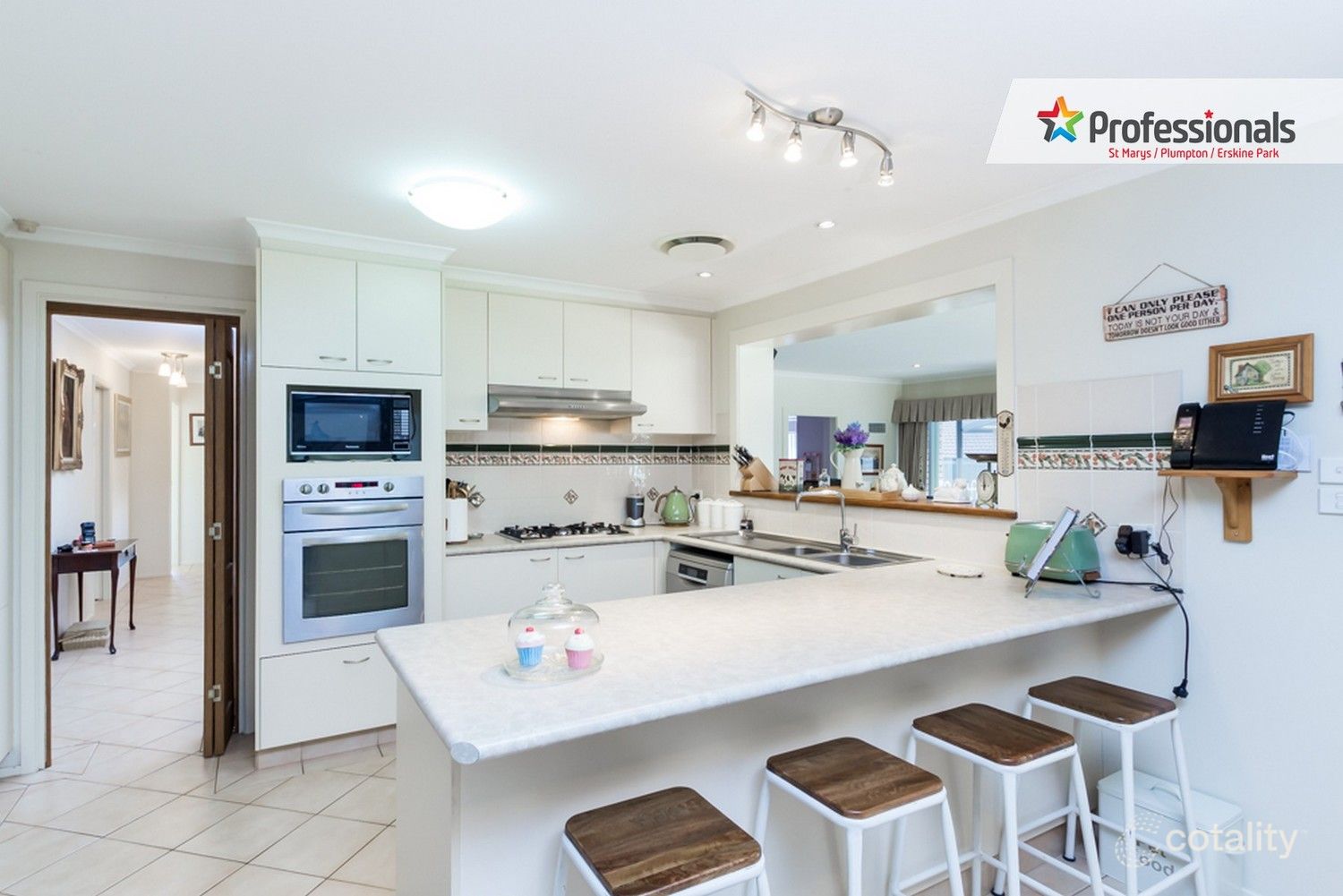 6 Kabul Cl, St Clair, NSW 2759