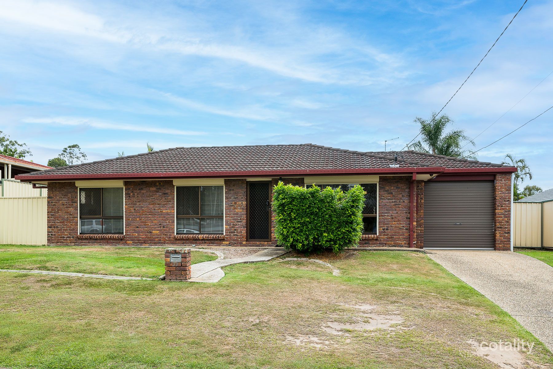 33 Estramina Rd, Regents Park, QLD 4118