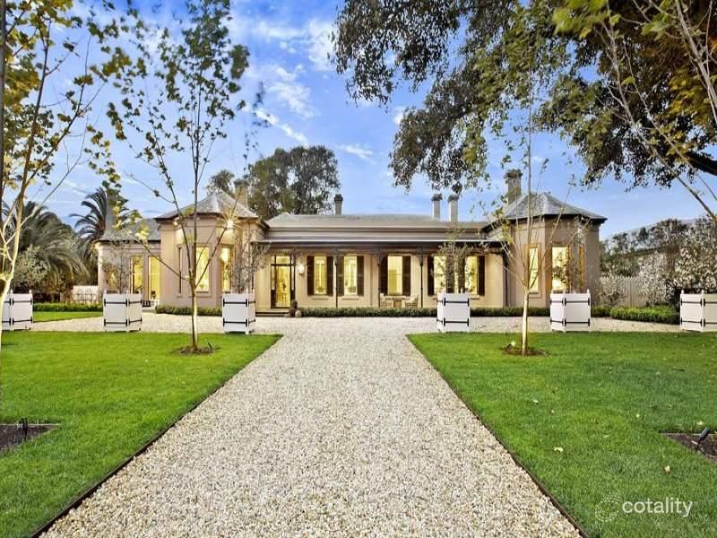 2 Keverell Rd, Caulfield North, VIC 3161