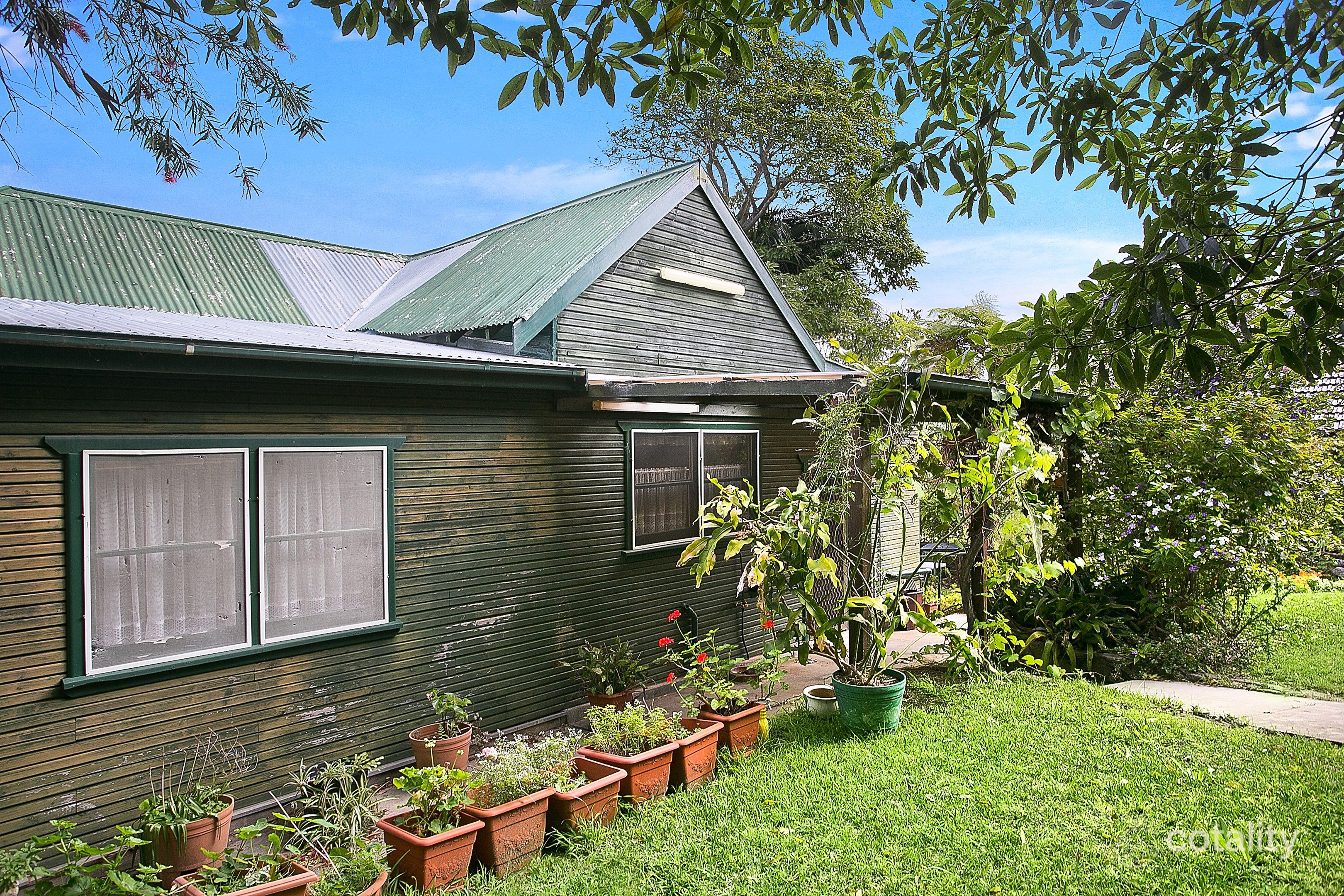 35 Banks Rd, Earlwood, NSW 2206