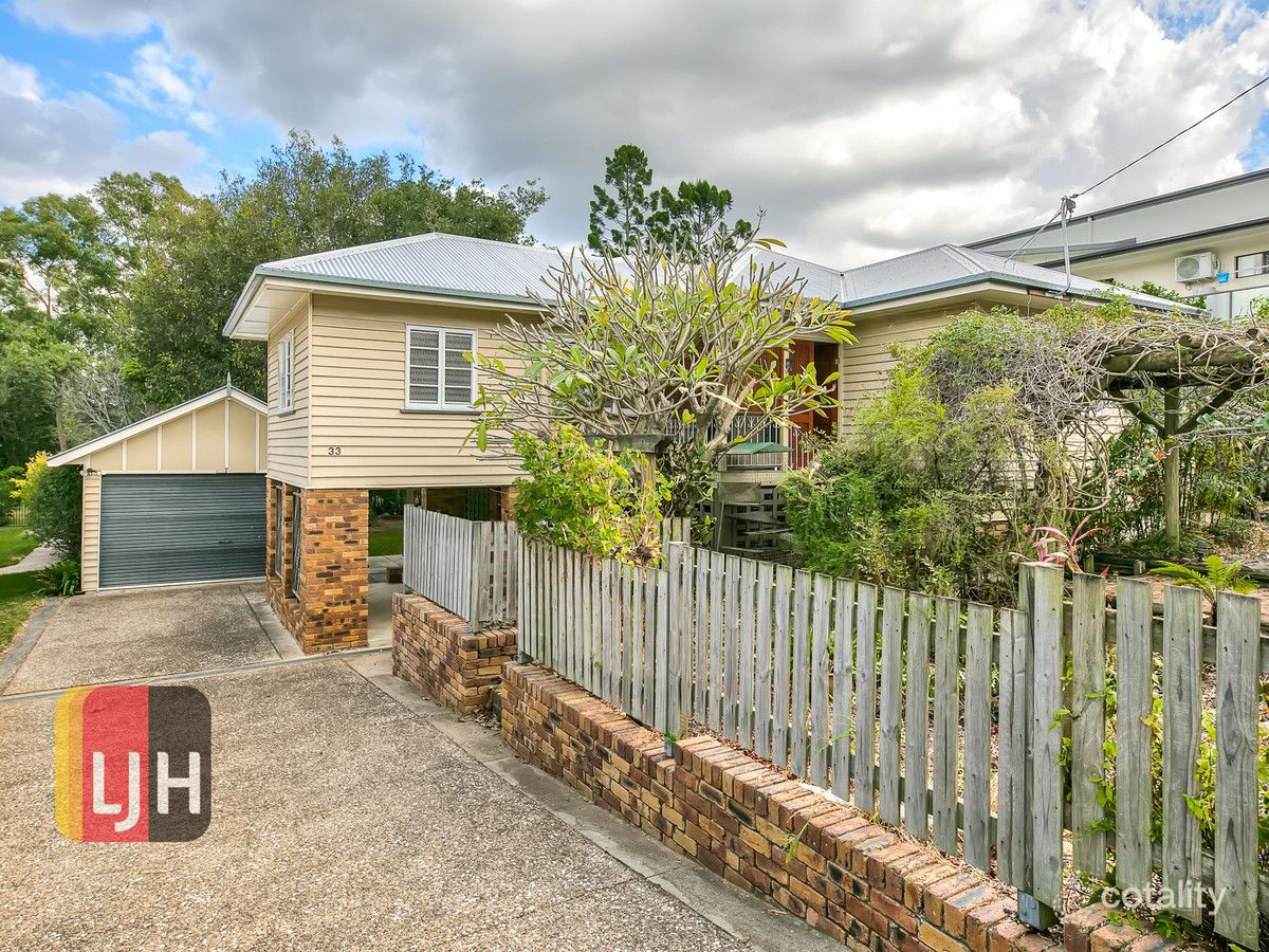 33 Gamelin Cres, Stafford, QLD 4053