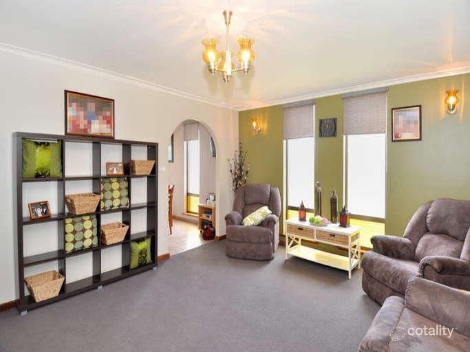 25 Lurline St, Orana, WA 6330