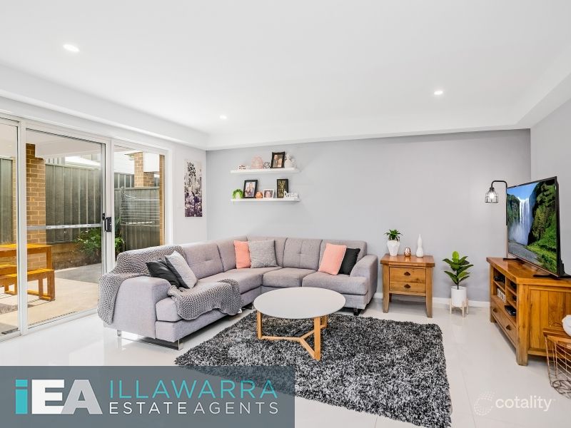 33 Rosemont Cct, Flinders, NSW 2529