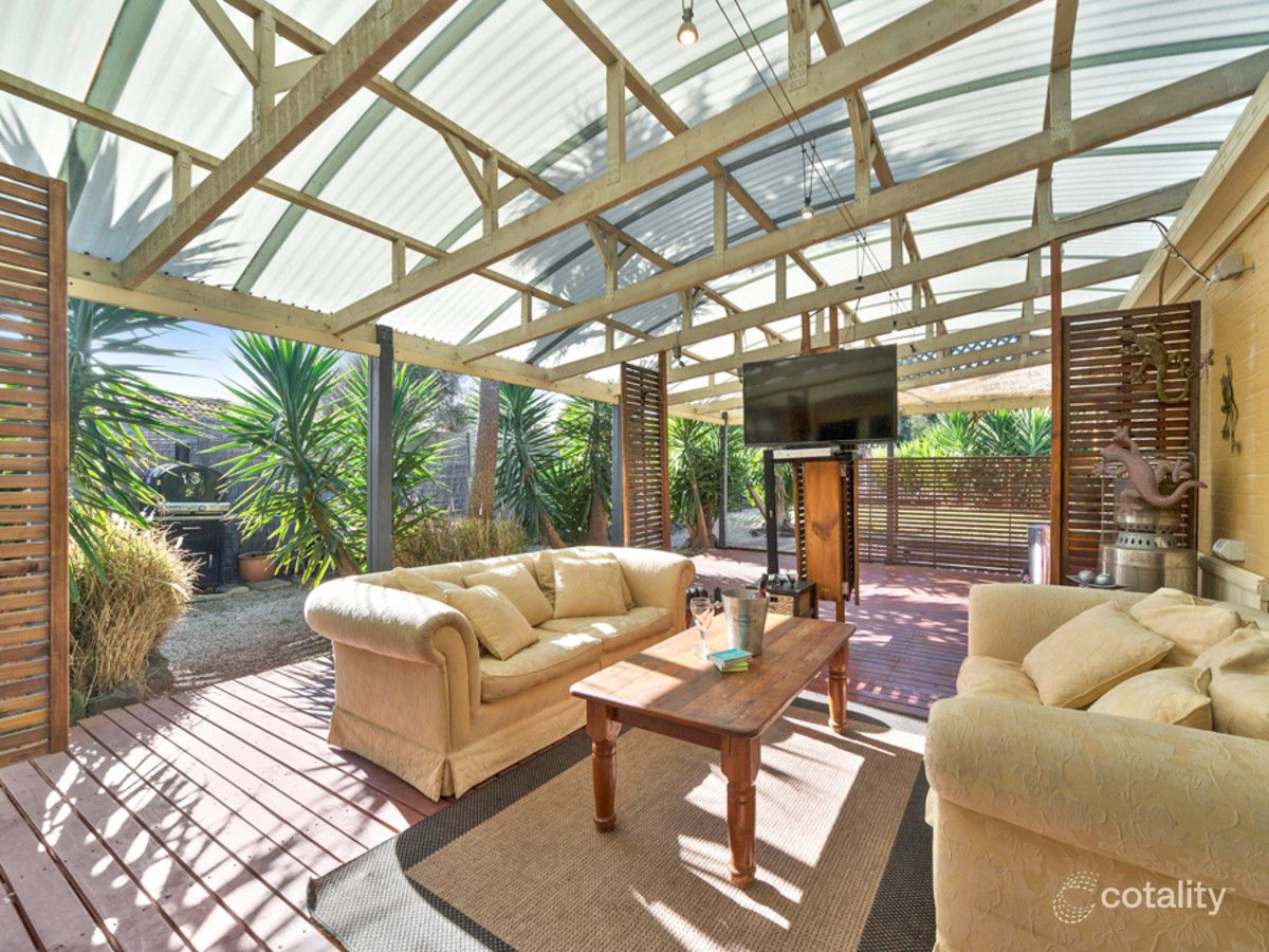 9 Knighton Ct, Mornington, VIC 3931