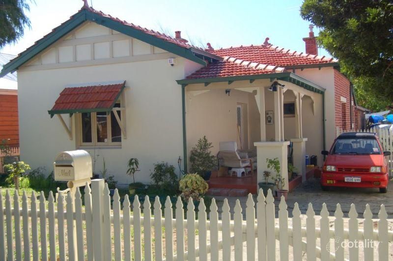 28 Coogee St, Mount Hawthorn, WA 6016