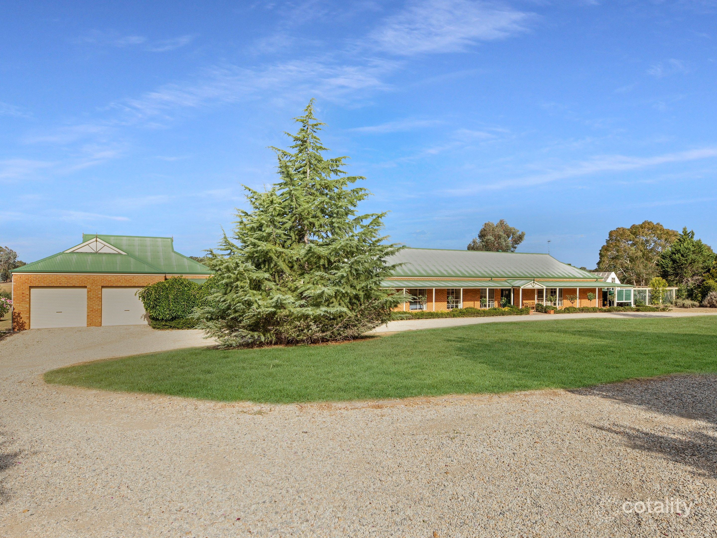 37 Willow Way, Table Top, NSW 2640