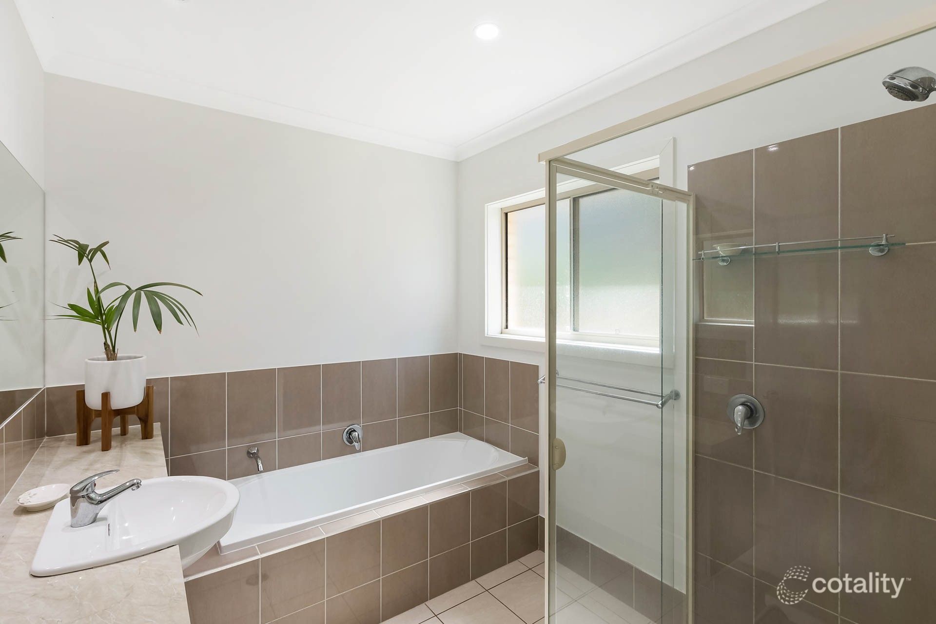 16 Beverley St, Merimbula, NSW 2548
