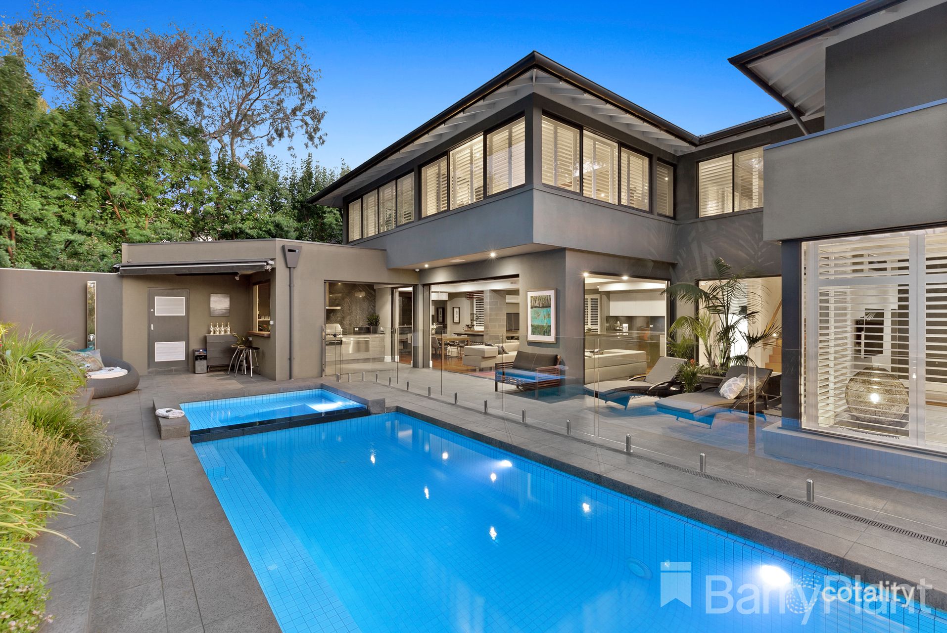 94 Springthorpe Bvd, Macleod, VIC 3085