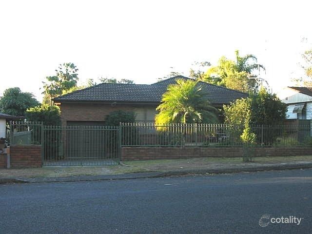 10 Oleander St, Canton Beach, NSW 2263