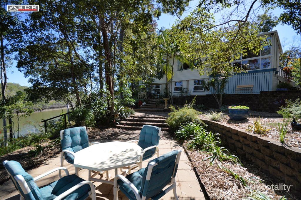 40-42 South Heath Rd, Burrum River, QLD 4659