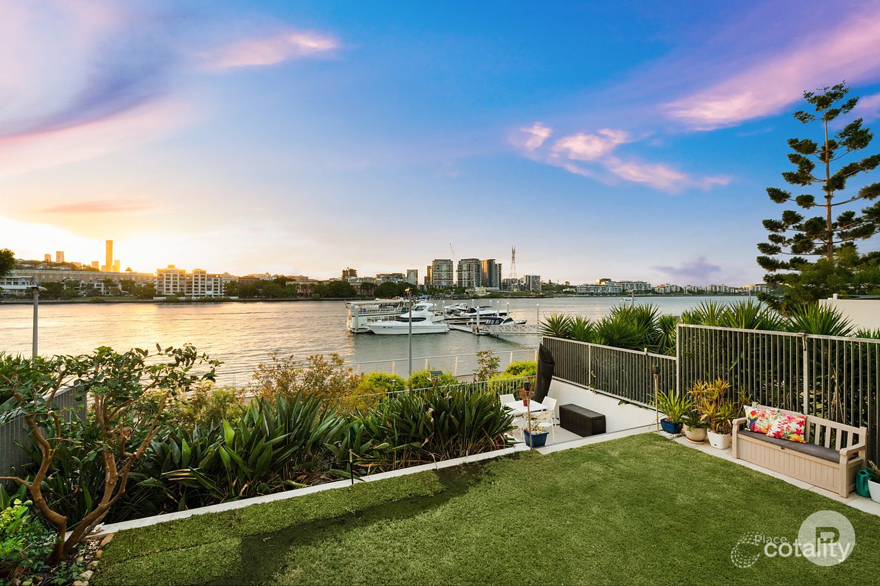 2/47 Addison Ave, Bulimba, QLD 4171