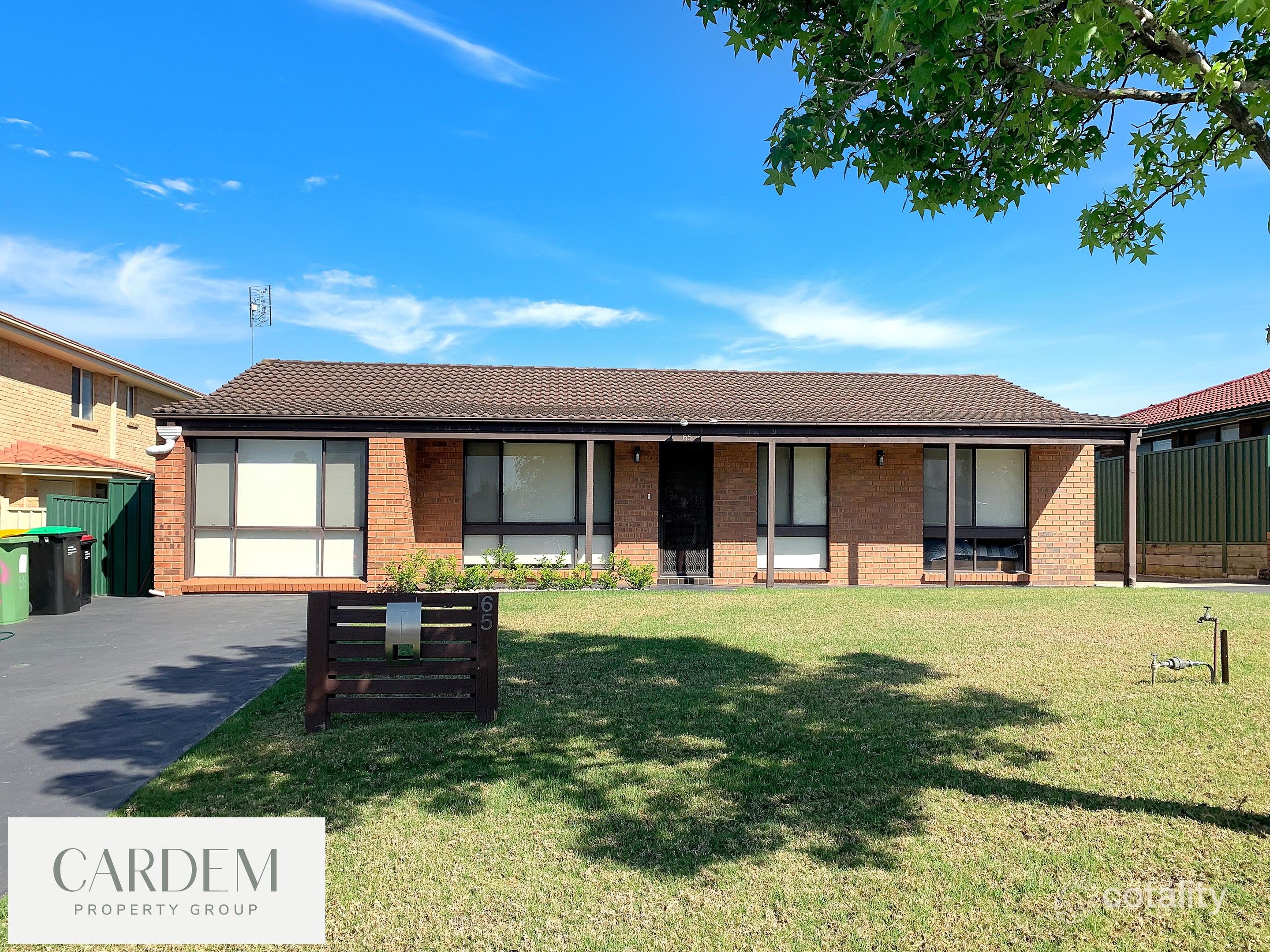65 Pine Creek Cct, St Clair, NSW 2759