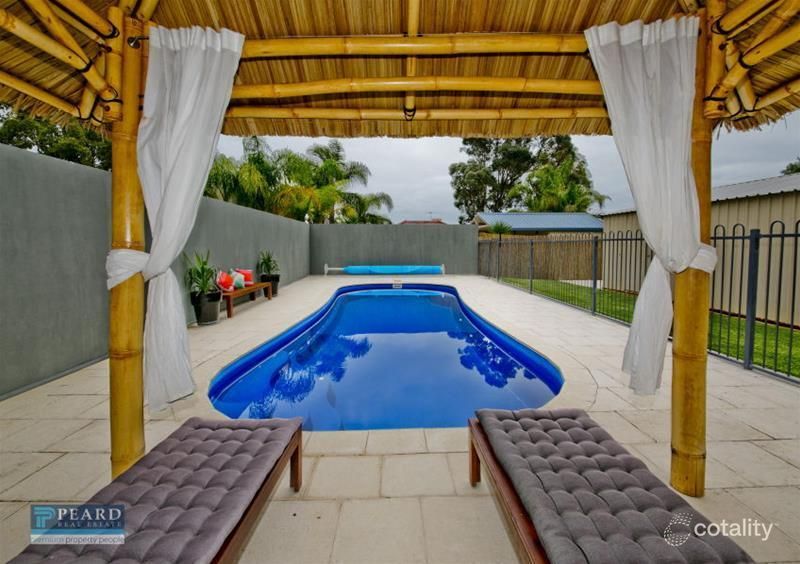 35 Duke St, Karrinyup, WA 6018