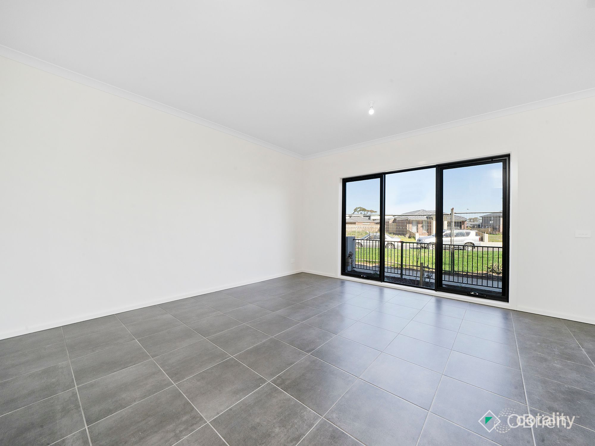 11 Woodbine St, Pakenham, VIC 3810