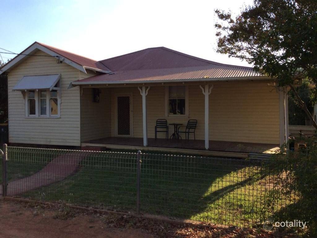 138 Meryula St, Narromine, NSW 2821