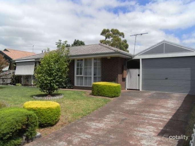 24 Cedar Dr, Hastings, VIC 3915