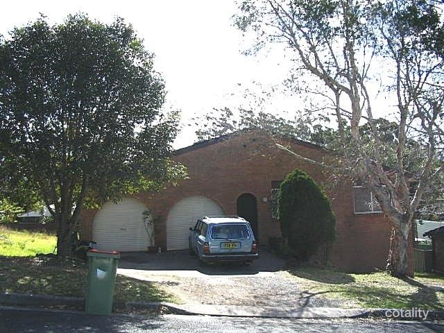 8 David St, Green Point, NSW 2251