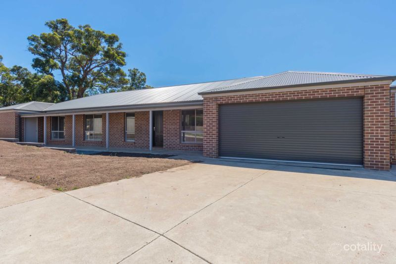 6 Eilish Ct, Mount Helen, VIC 3350