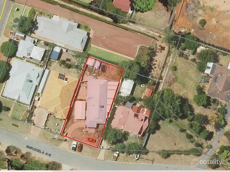 5 Barussela Ave, Greenmount, WA 6056