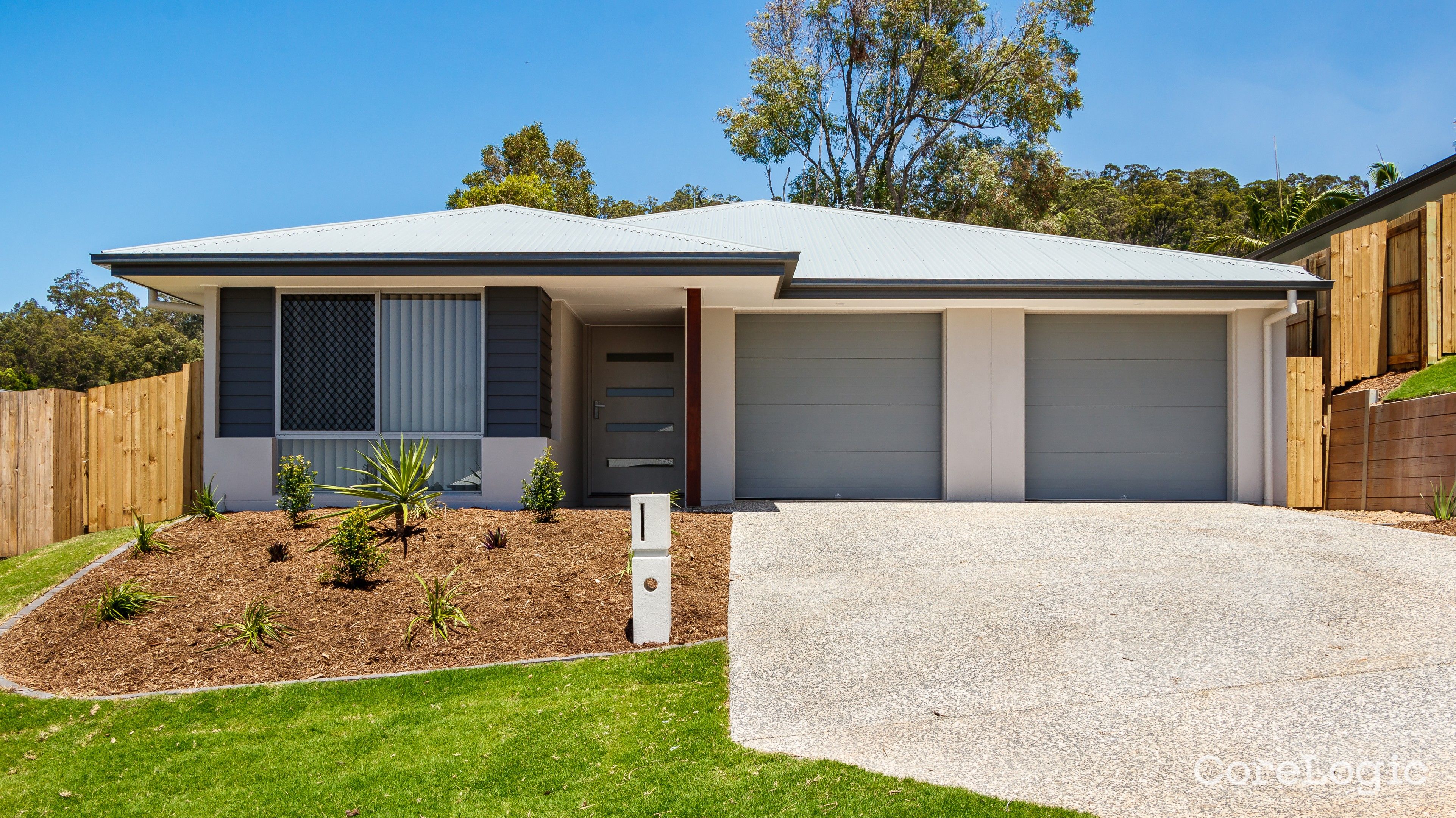 40 Hoop Pine Cct, Maudsland, QLD 4210