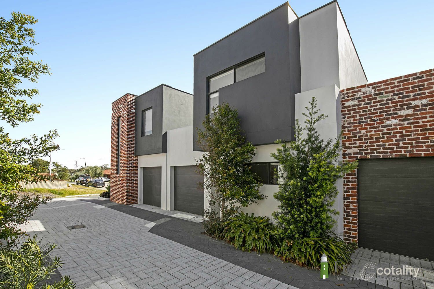 2/9 Millan Pl, Hamilton Hill, WA 6163