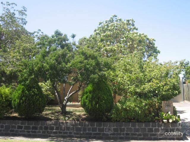 20 Josephine St, Oak Park, VIC 3046