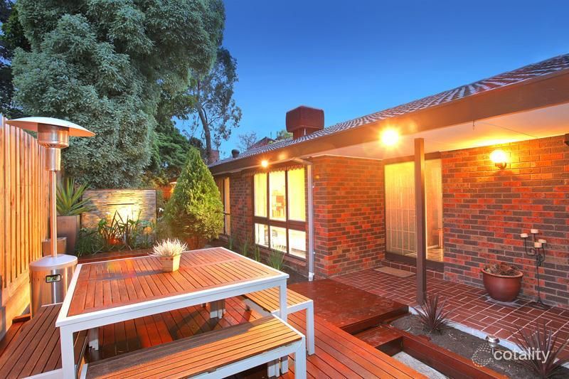 26 Barnesdale Dr, Vermont, VIC 3133