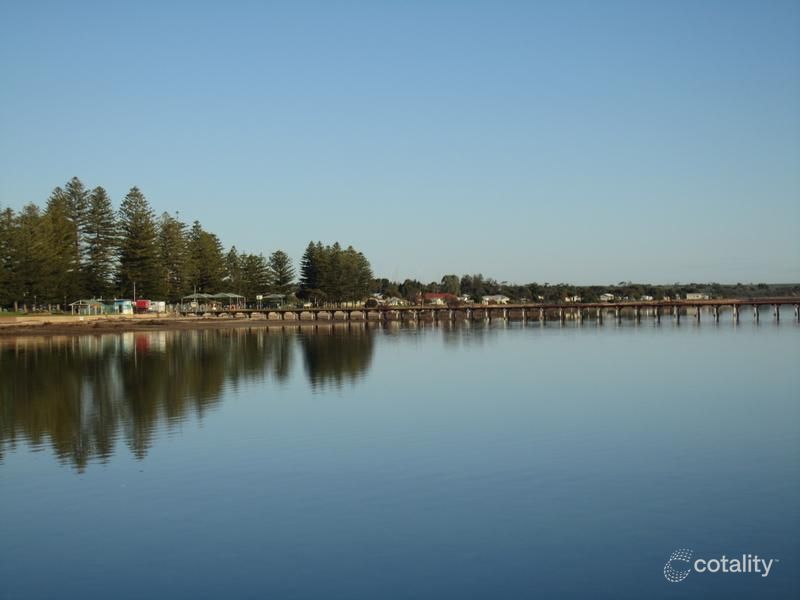 69 John Lewis Dr, Port Broughton, SA 5522