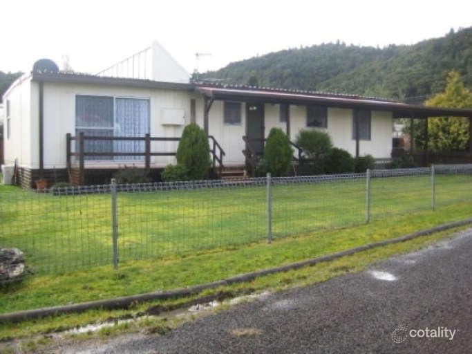10 Margaret Pl, Queenstown, TAS 7467