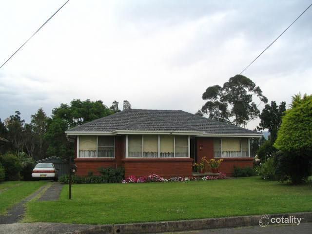 4 Jindalee Ave, Kanahooka, NSW 2530