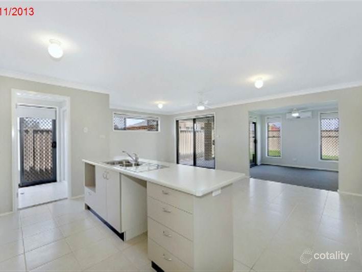 186 Greenwood Pkwy, Jordan Springs, NSW 2747