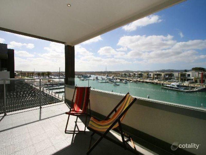 206/83 Spinnaker Tce, Safety Beach, VIC 3936
