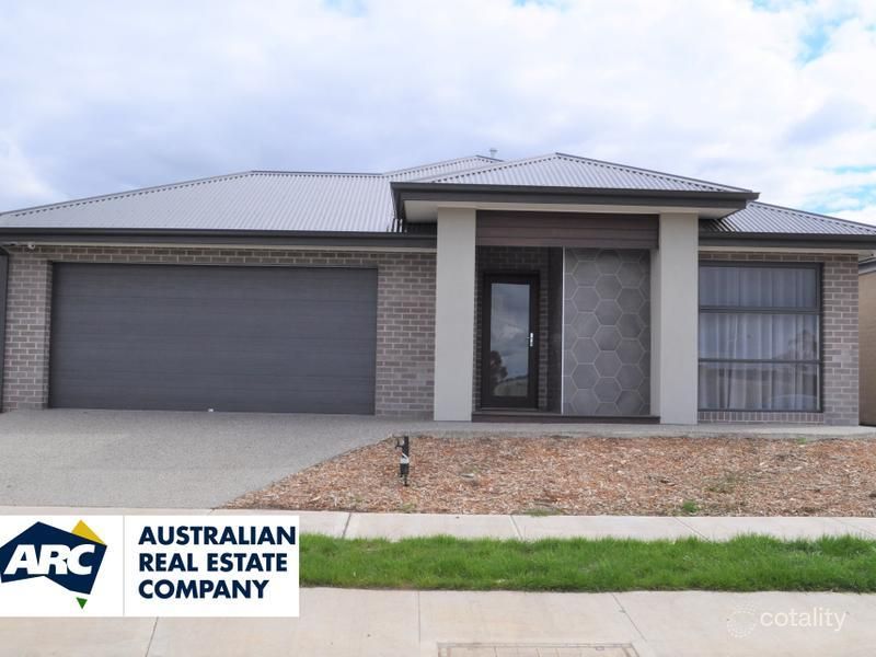 4 Drill Ct, Sunbury, VIC 3429