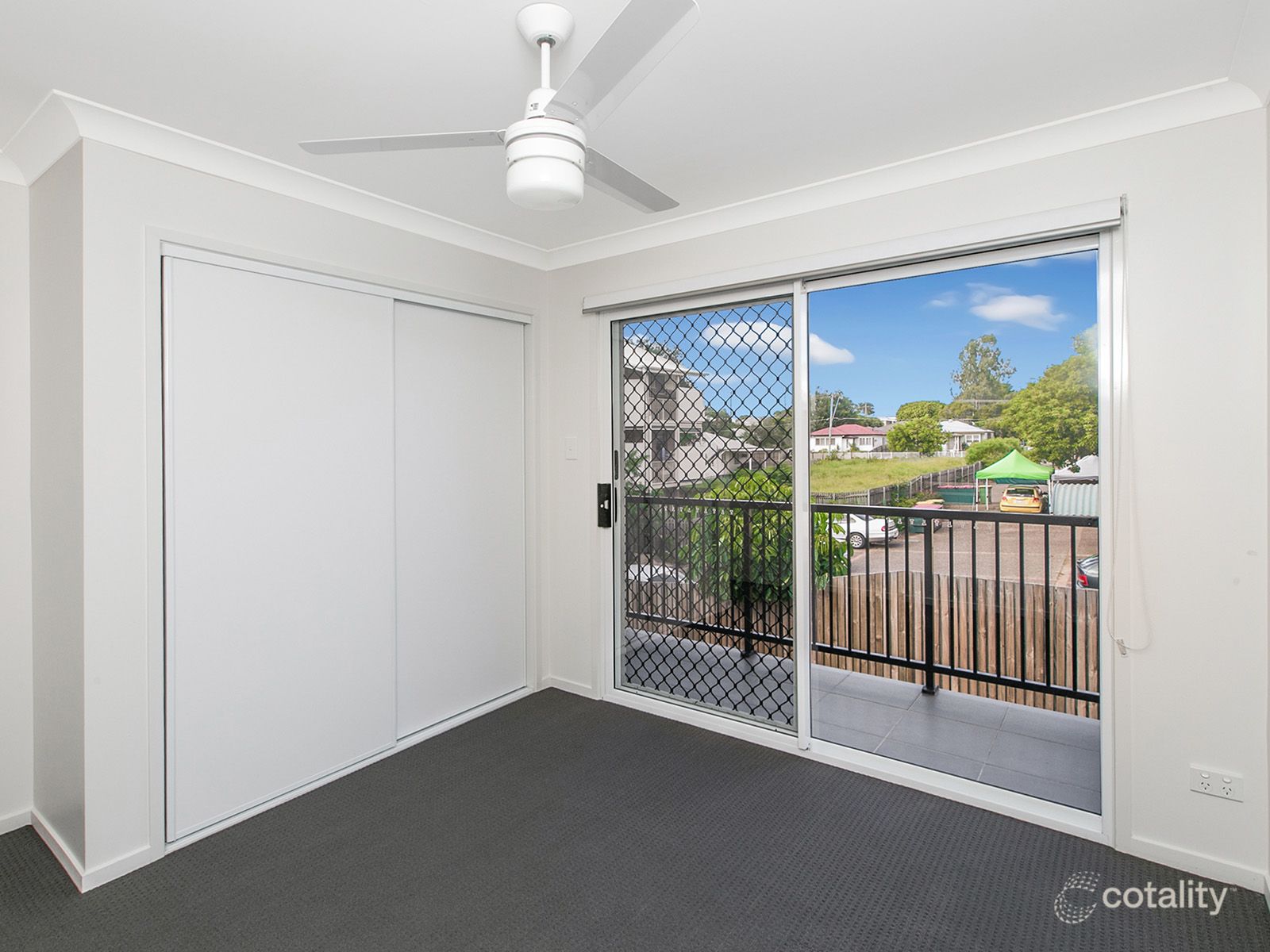 4/16 Macquarie St, Booval, QLD 4304