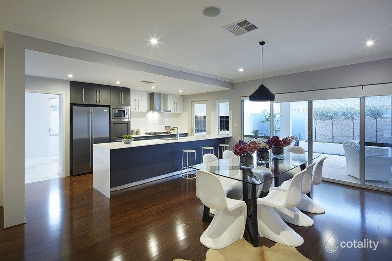 52 Stewartby Cres, Viveash, WA 6056