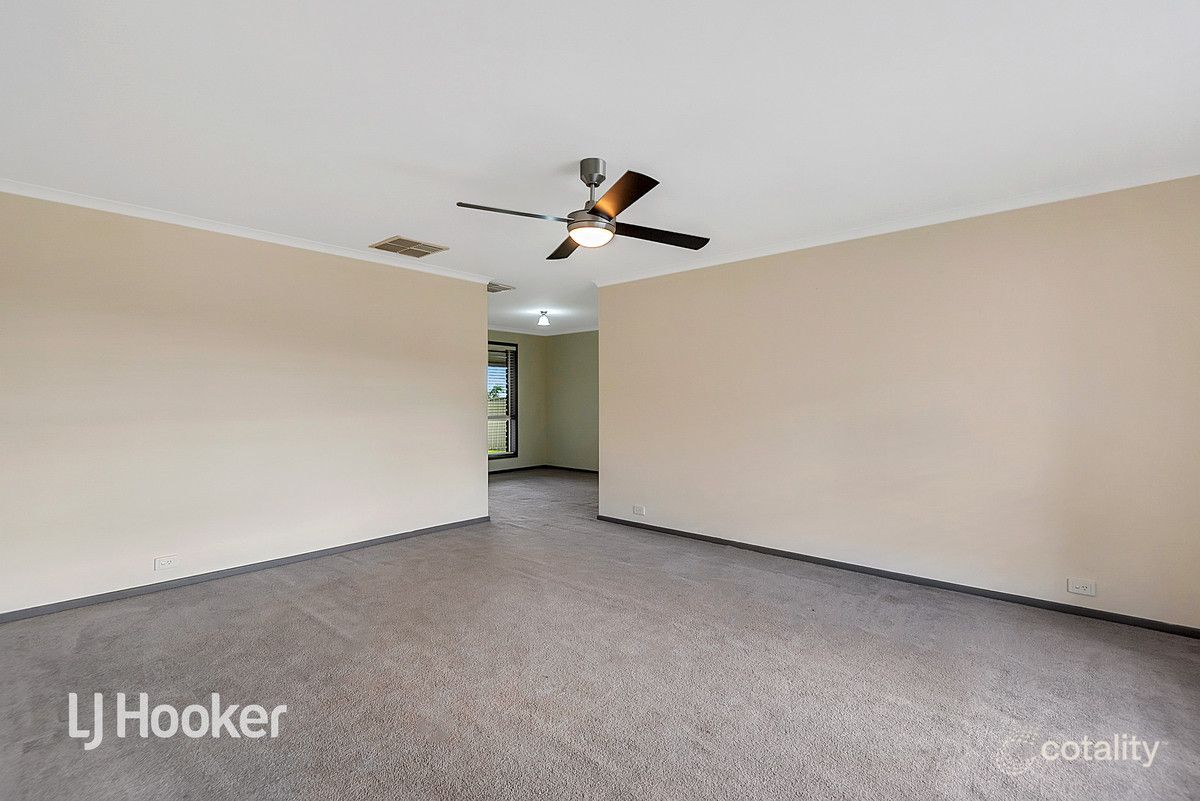 4 Abercrombie Ct, Hillbank, SA 5112