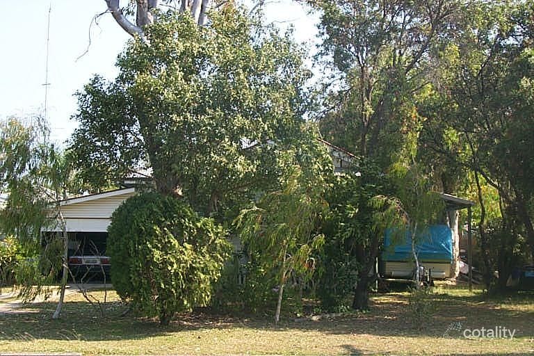 11 Edmonds St, West Mackay, QLD 4740
