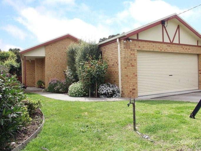 27b Yewers Ave, Mount Eliza, VIC 3930