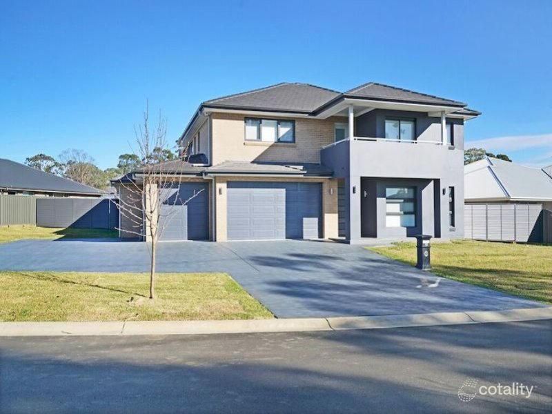 22 Daley Loop, Harrington Park, NSW 2567