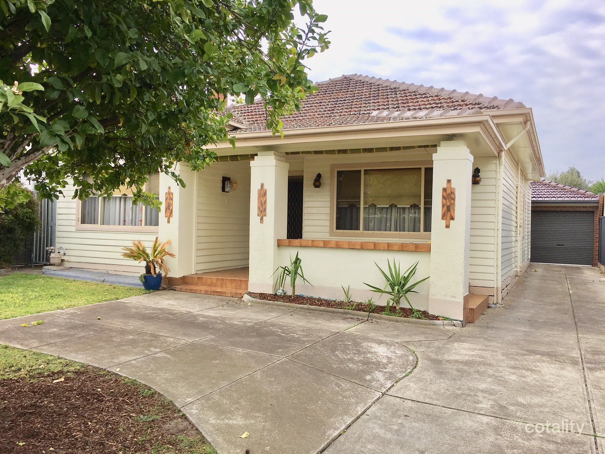 54 Waverley Pde, Pascoe Vale South, VIC 3044