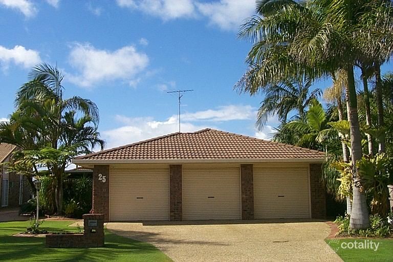 25 Coomaroo Cres, Minyama, QLD 4575