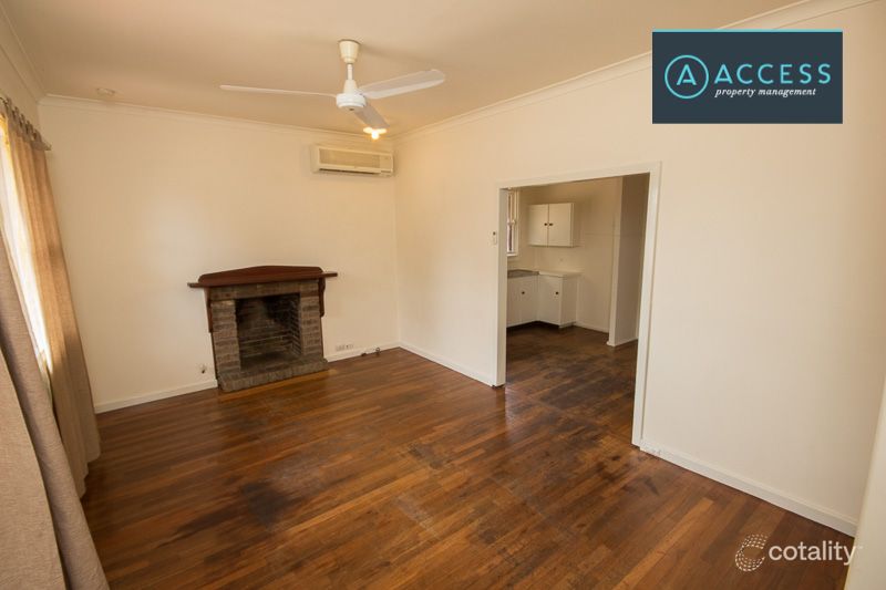 5 Sussex Rd, Forrestfield, WA 6058