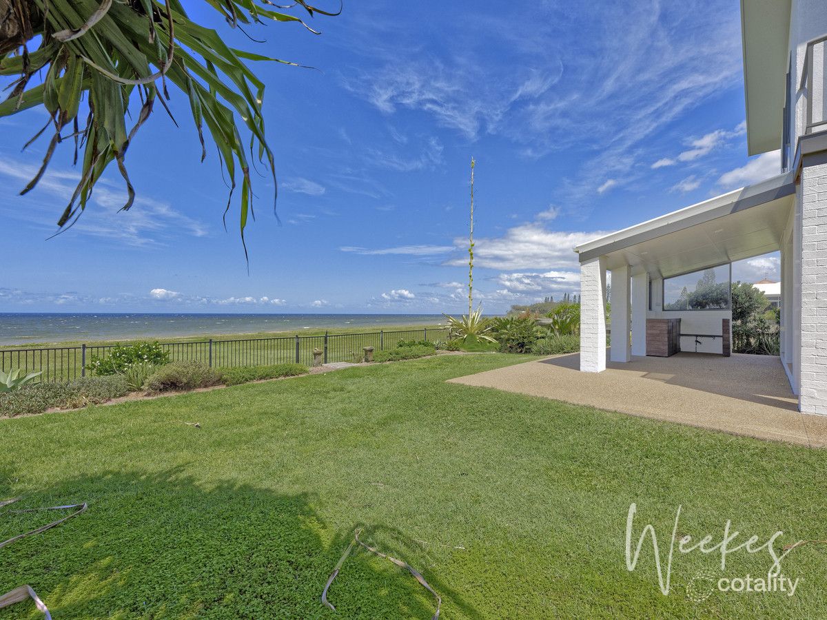 8 Sea Esp, Elliott Heads, QLD 4670