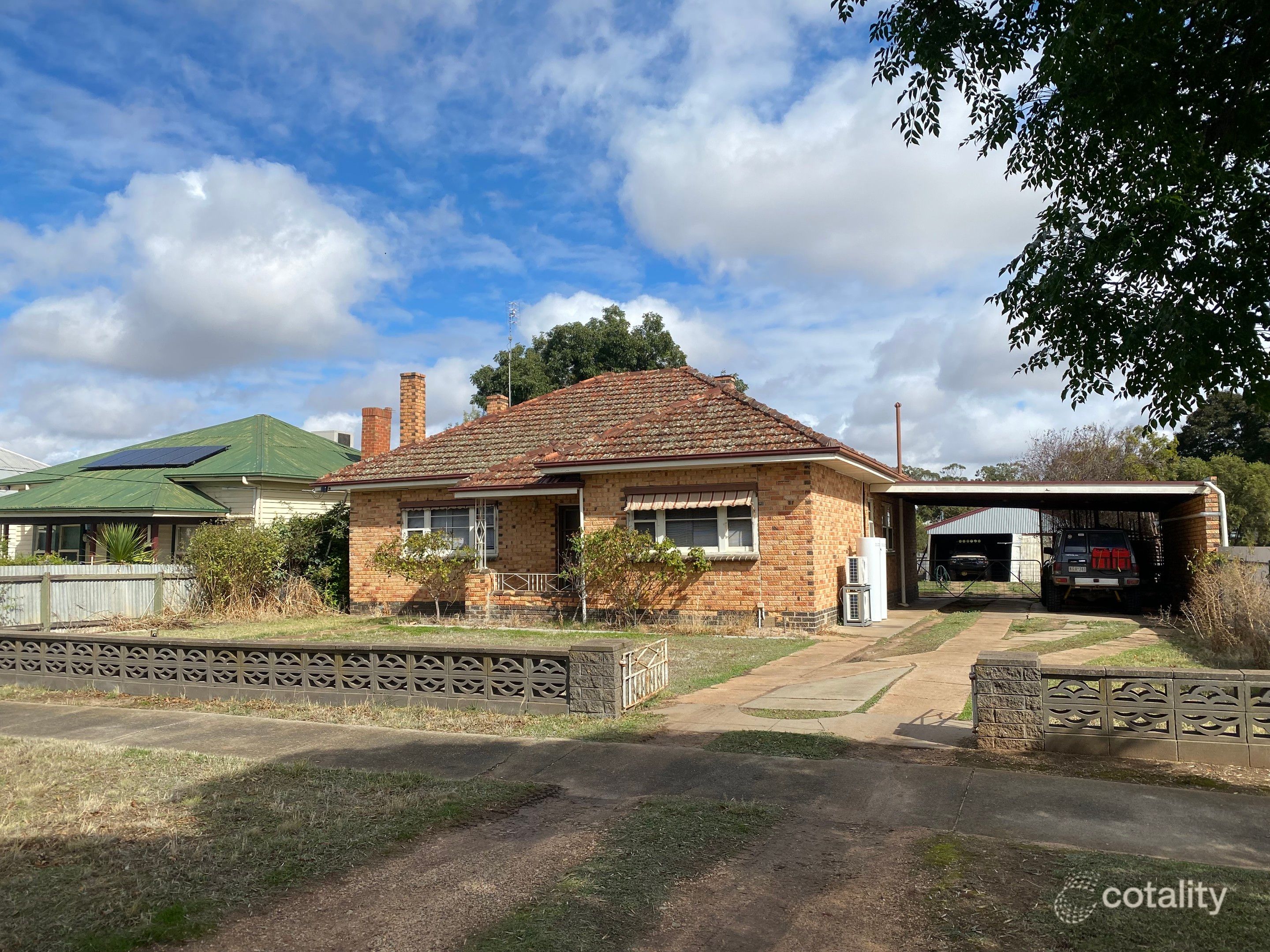 8 Jamouneau St, Warracknabeal, VIC 3393
