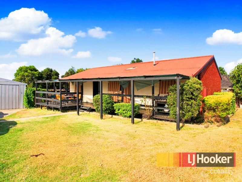 57 Willow Dr, Hampton Park, VIC 3976