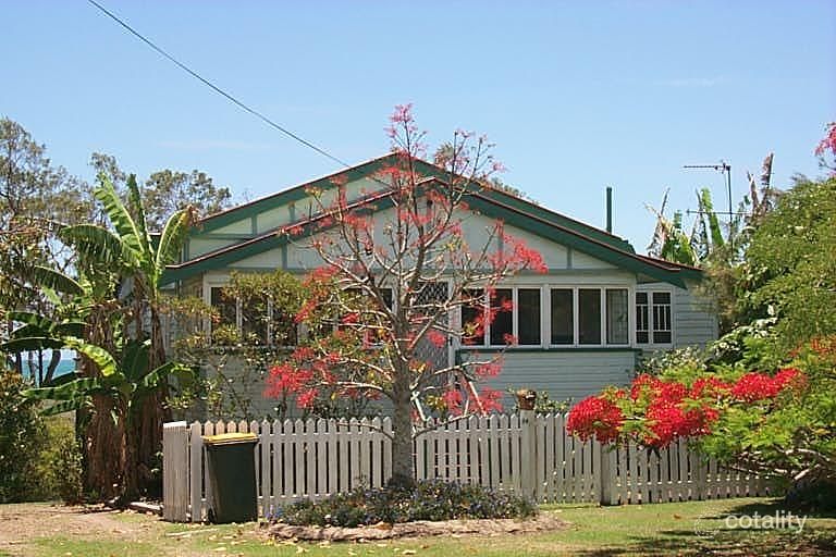 14 Mant St, Point Vernon, QLD 4655