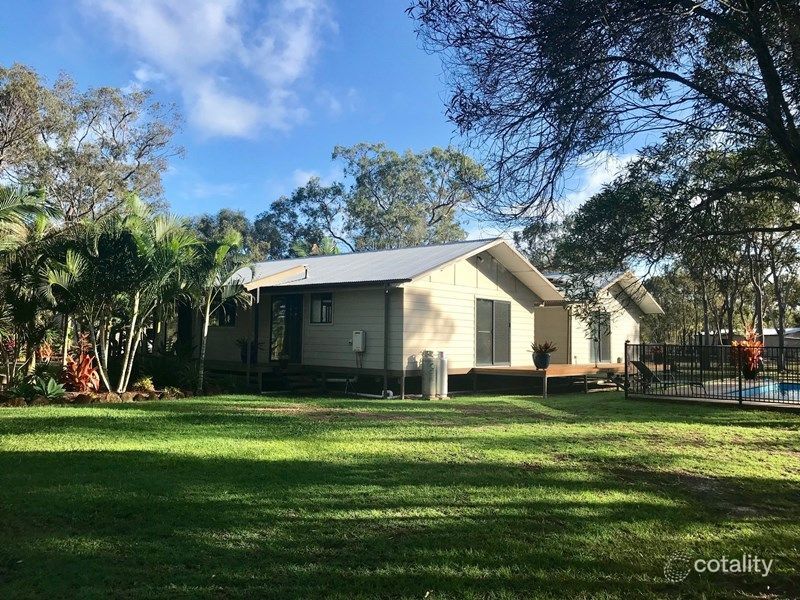 52 Tammy Rd, Moore Park Beach, QLD 4670